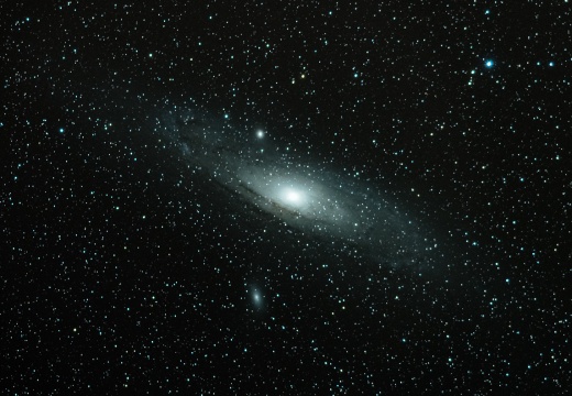 Andromeeda galaktika, M31